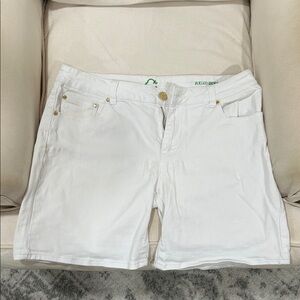 C. Wonder Classic White Women's Bermuda Shorts